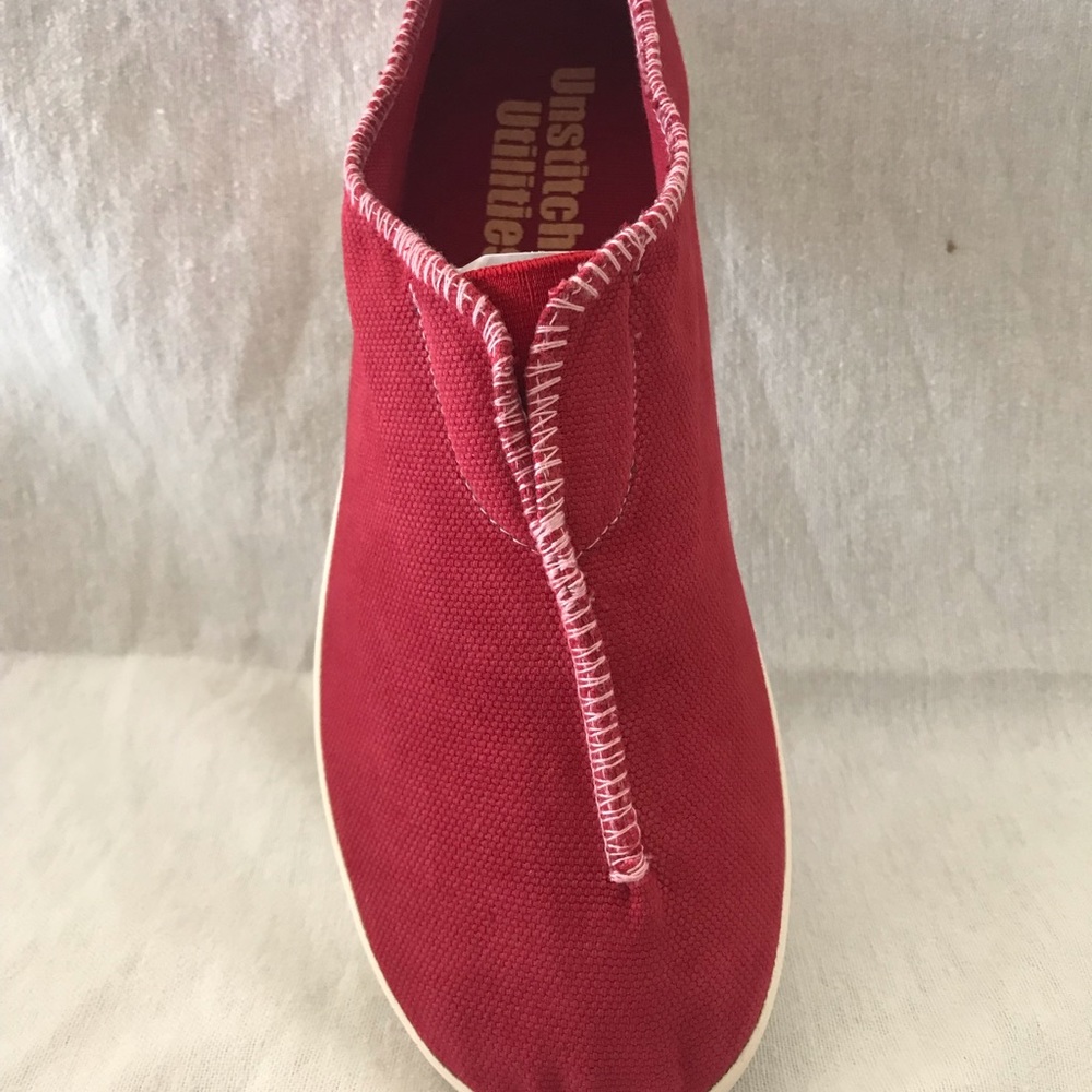Unstitched Utilities Gusto Flats